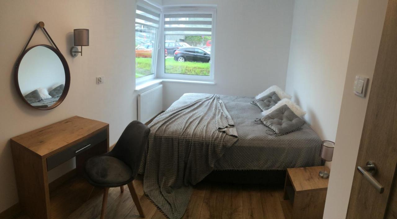Апартаменти Apartament Happy View Єленя-Ґура Екстер'єр фото